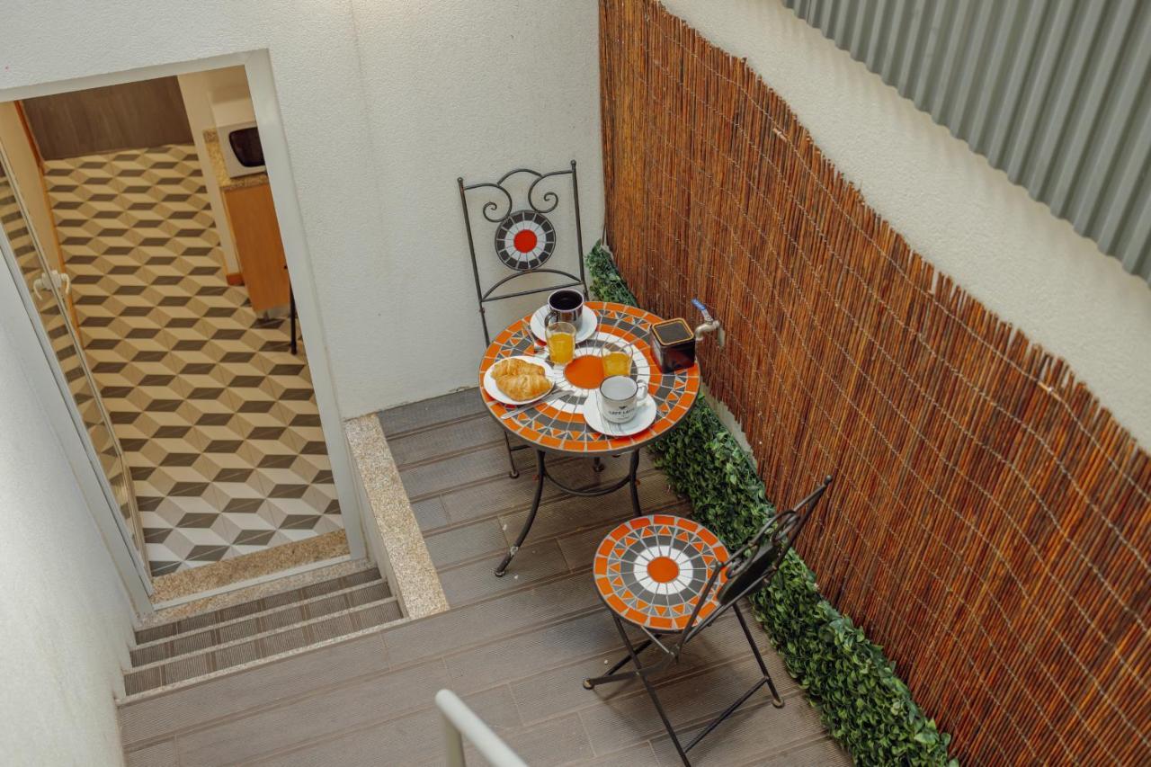Aliados Suites By Homing Порто Екстериор снимка